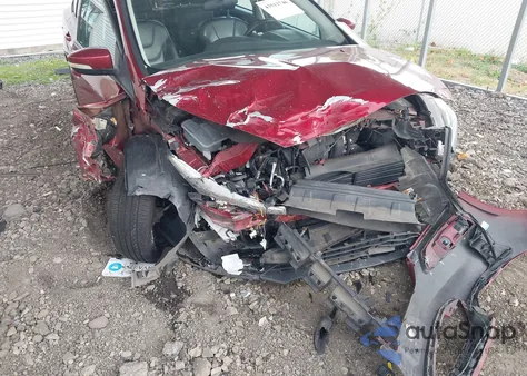 2016 Ford Focus Se z USA, uszkodzony, nr VIN 1FADP3F20GL334969